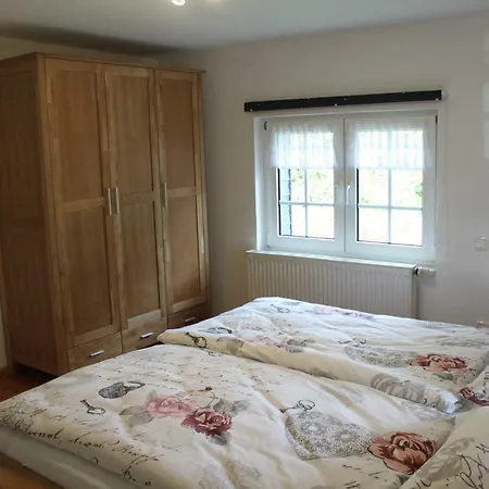 Haus Stein * Μονσάου